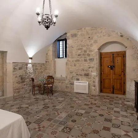 Nyaraló Manenti 29 - *
