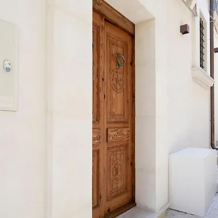 Manenti 29 - * Scicli